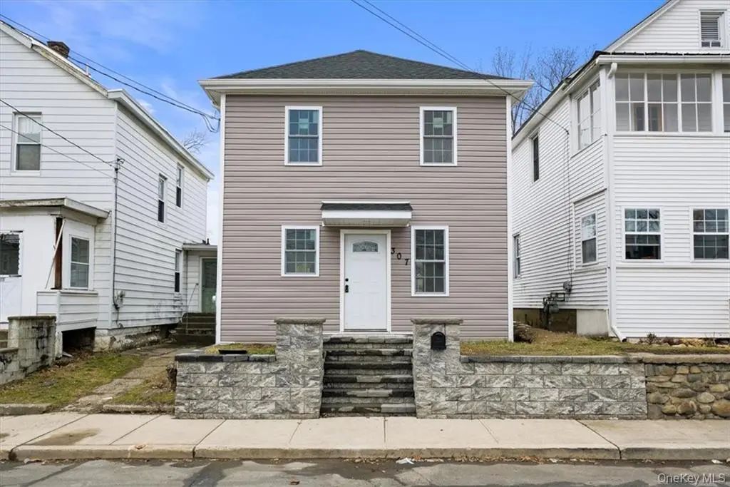 307 Tower Avenue, Maybrook