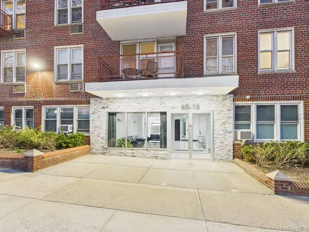 6515 Alderton Street # 3f, Rego Park
