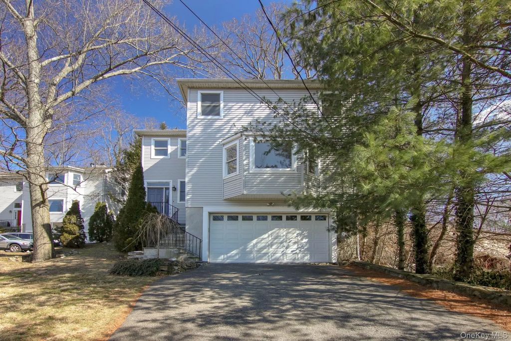 4 Manor Place, White Plains