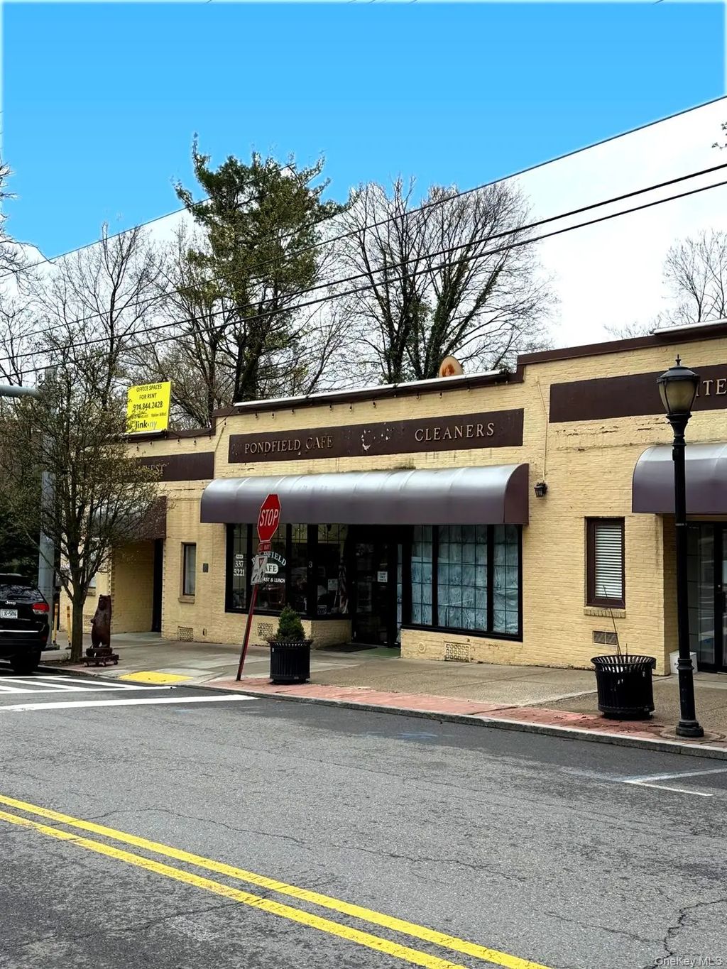 1 W Pondfield Rd, Bronxville