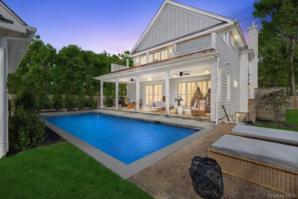 278 Hampton Street, Sag Harbor