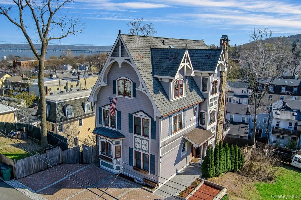 19 E Catherine Street, Nyack