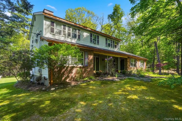 701 Zena Highwoods Road, Woodstock