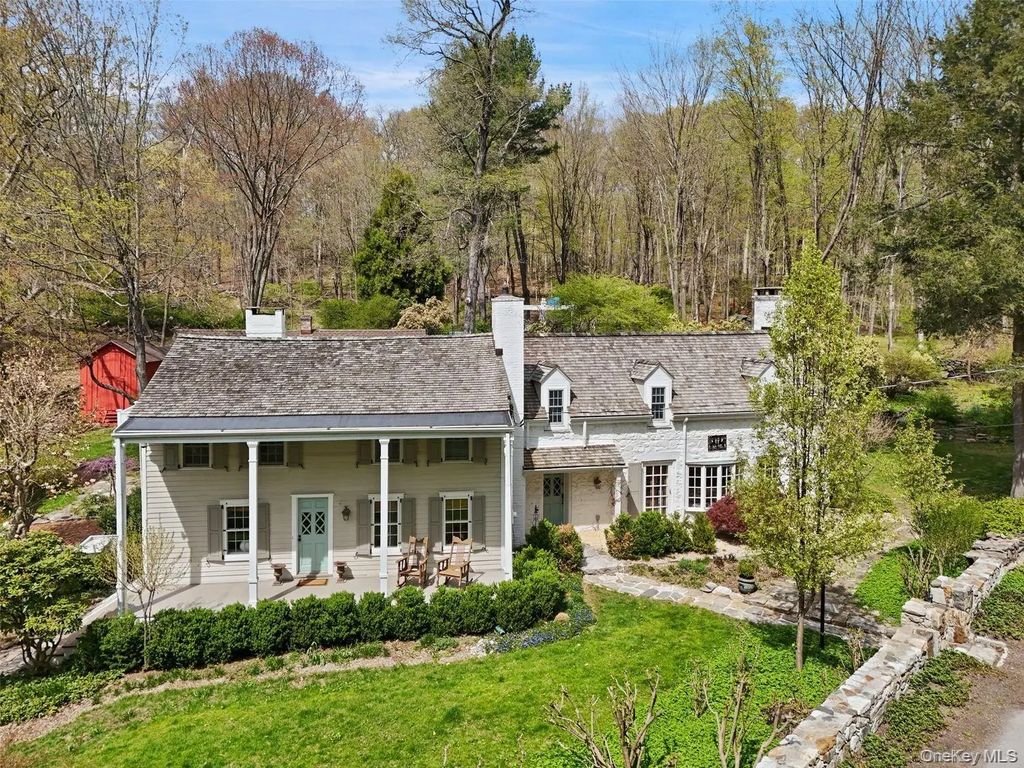 95 Croton Lake Road, Katonah