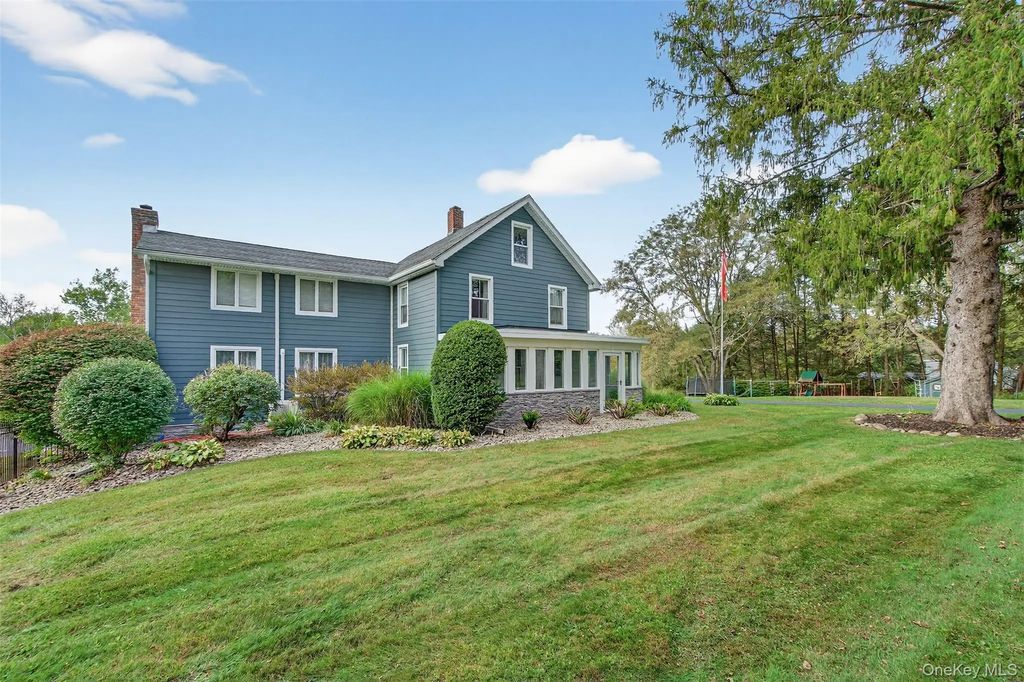 23 S Creek Road, Staatsburg
