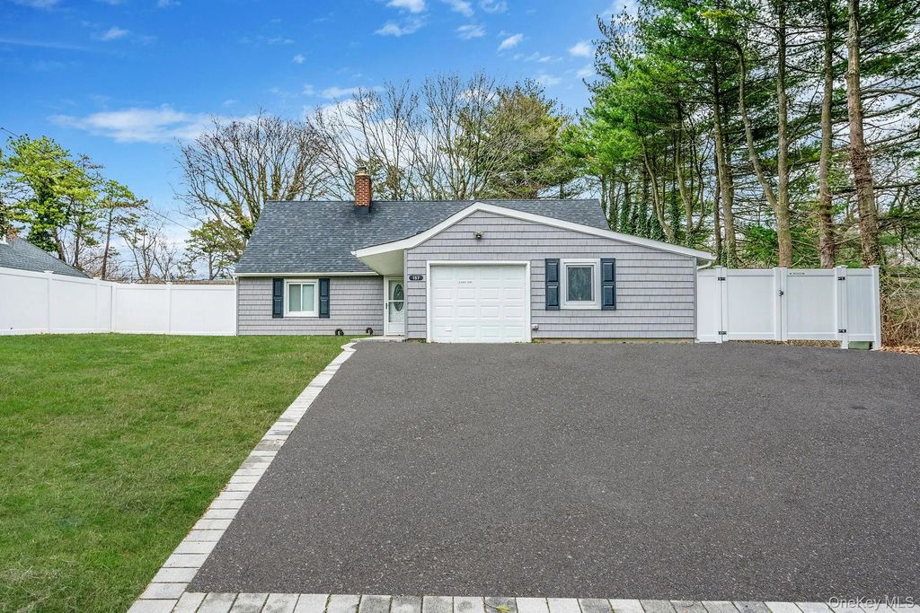 157 Serpentine Lane, Islandia
