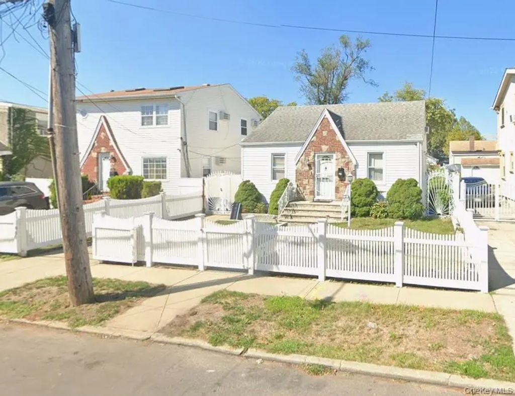 11922 237th Street, Cambria Heights