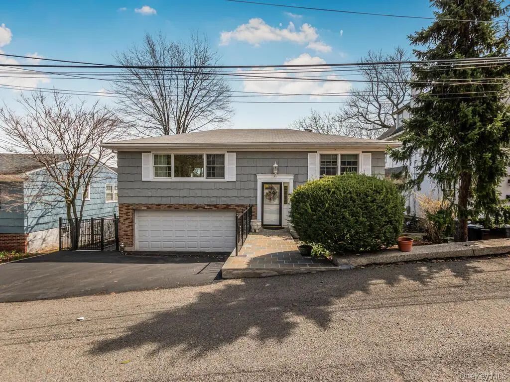 91 Edgecliff Terrace, Yonkers