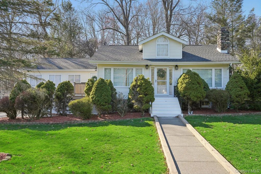 17 Pine Hill Road, Highland Mills