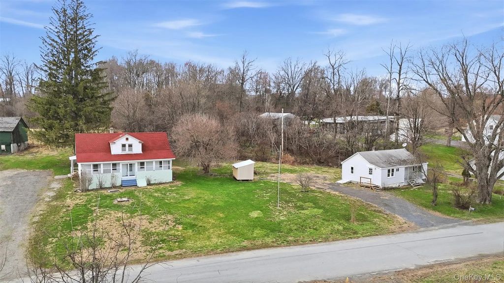 155 Pierce Circle, New Hampton