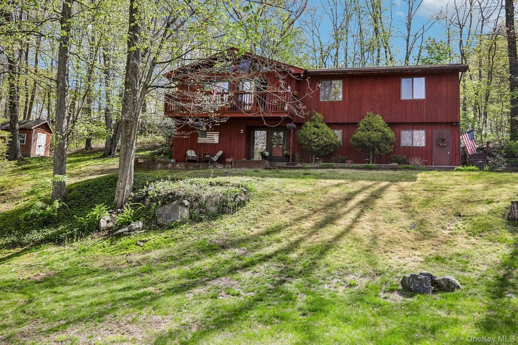 21 Stonehouse Road, Somers