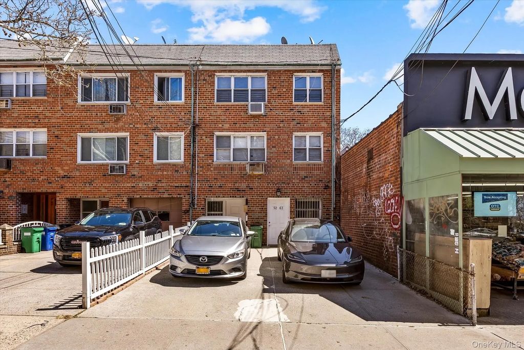 5263 65th Place, Maspeth