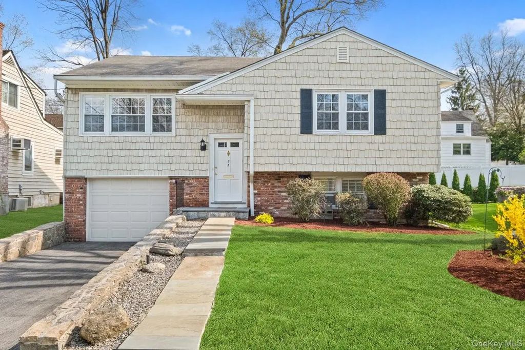 53 Jennings Road, White Plains