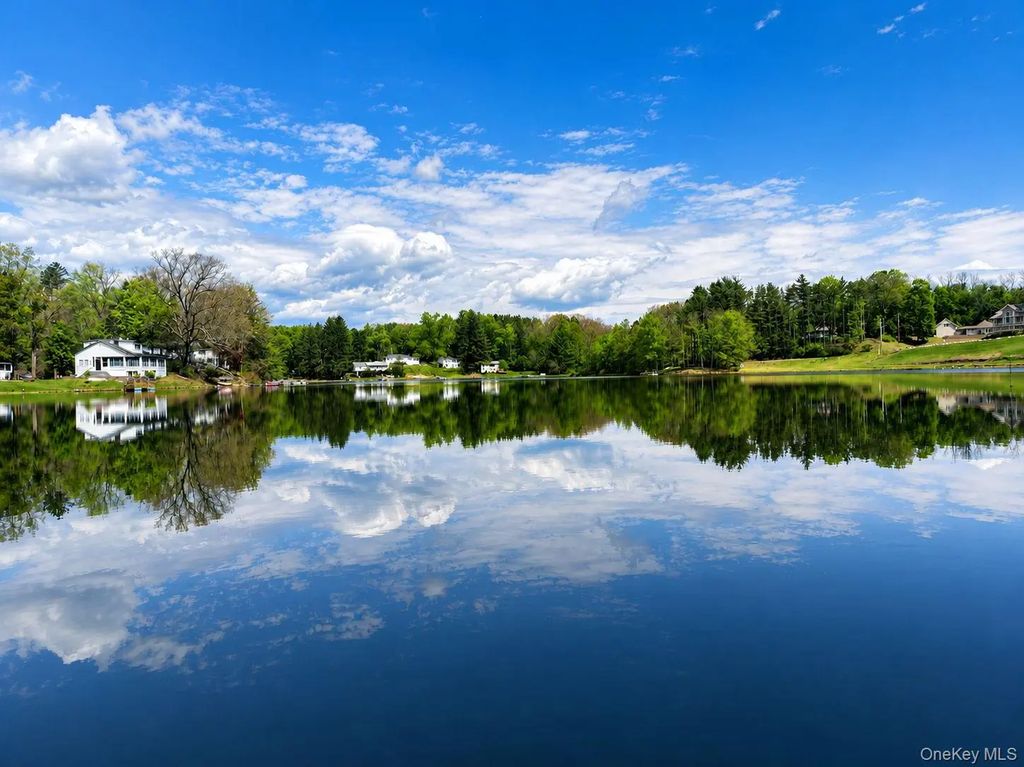 15 Well Road, Walden
