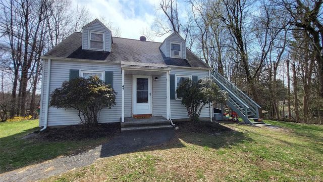 47 Kinderhook Drive, Poughkeepsie