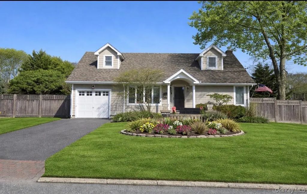 33 2nd Street, Bayport