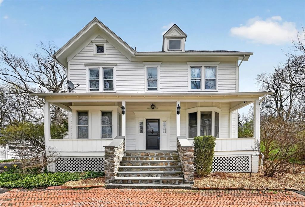 12 Perry Creek Road, Washingtonville