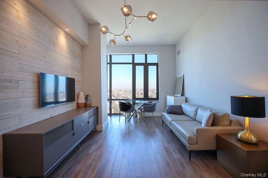 1501 Voorhies Avenue # 21b, Brooklyn