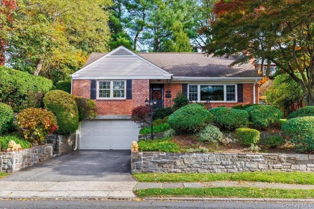 52 Windsor Terrace, Yonkers