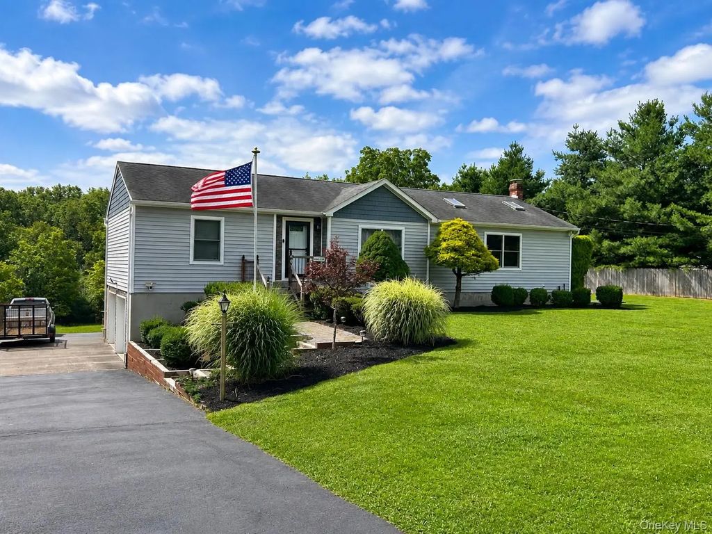40 Carter Road, New Hampton