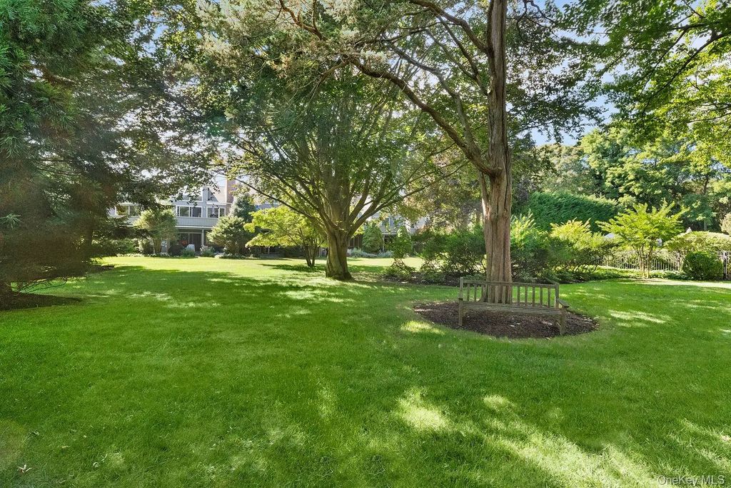 514 Montauk Highway, Amagansett