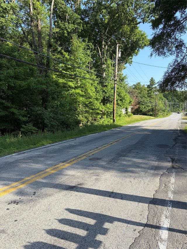Wells Road, Newburgh