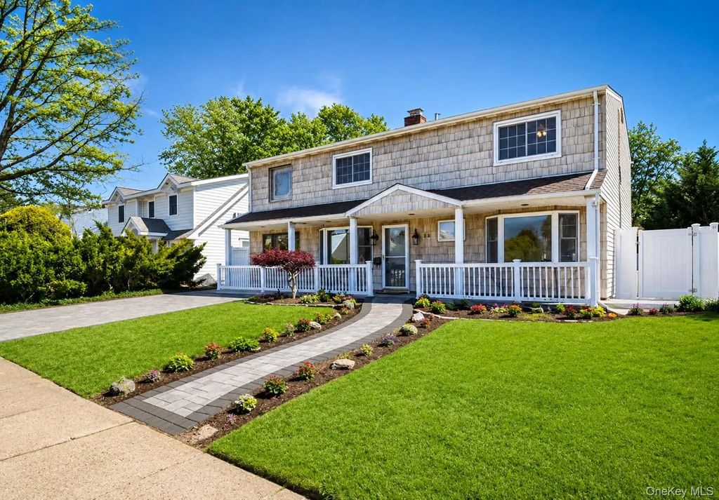 25 Cobalt Lane, Westbury