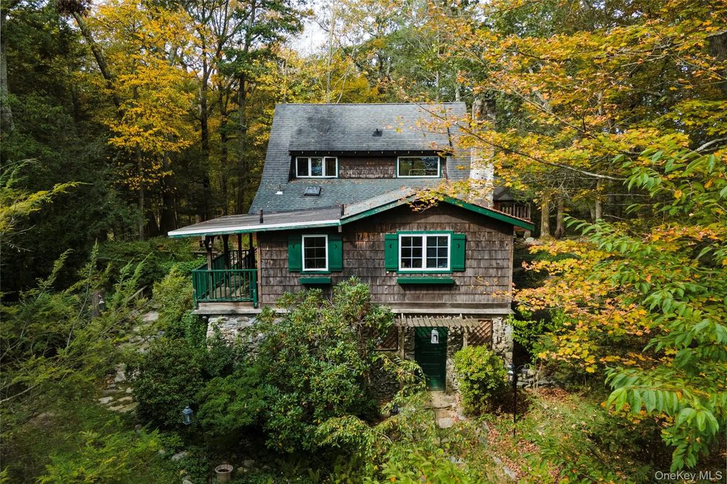 23 Louis Street, Mahopac