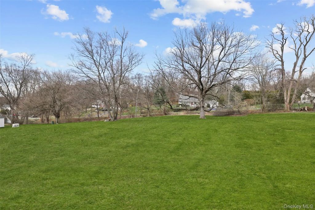 Lots 2-3 Sun Valley Dr., North Salem
