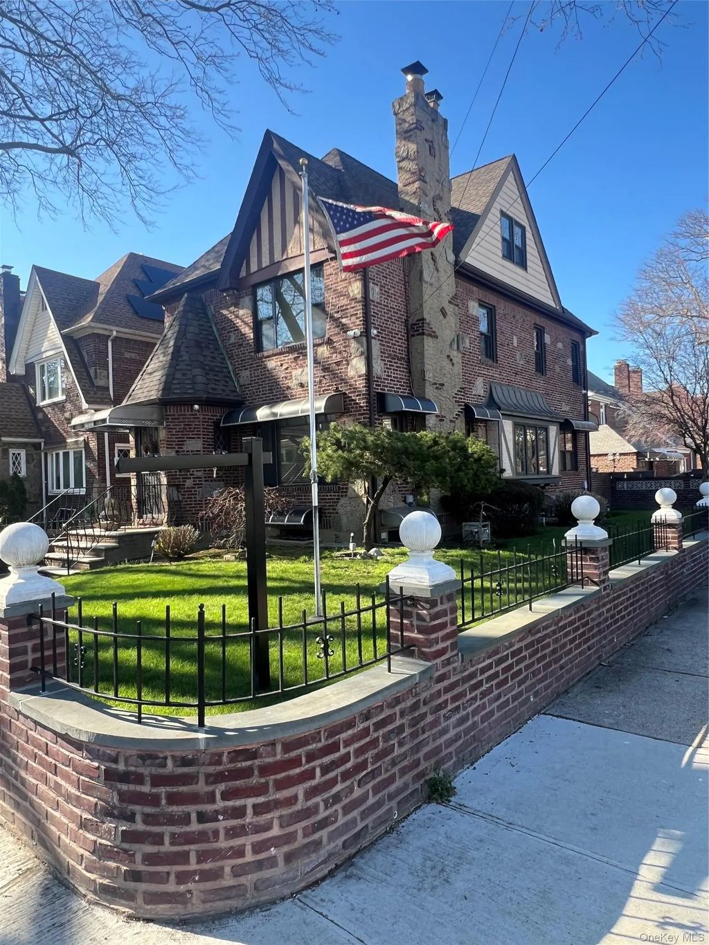 19519 45th Avenue, Flushing