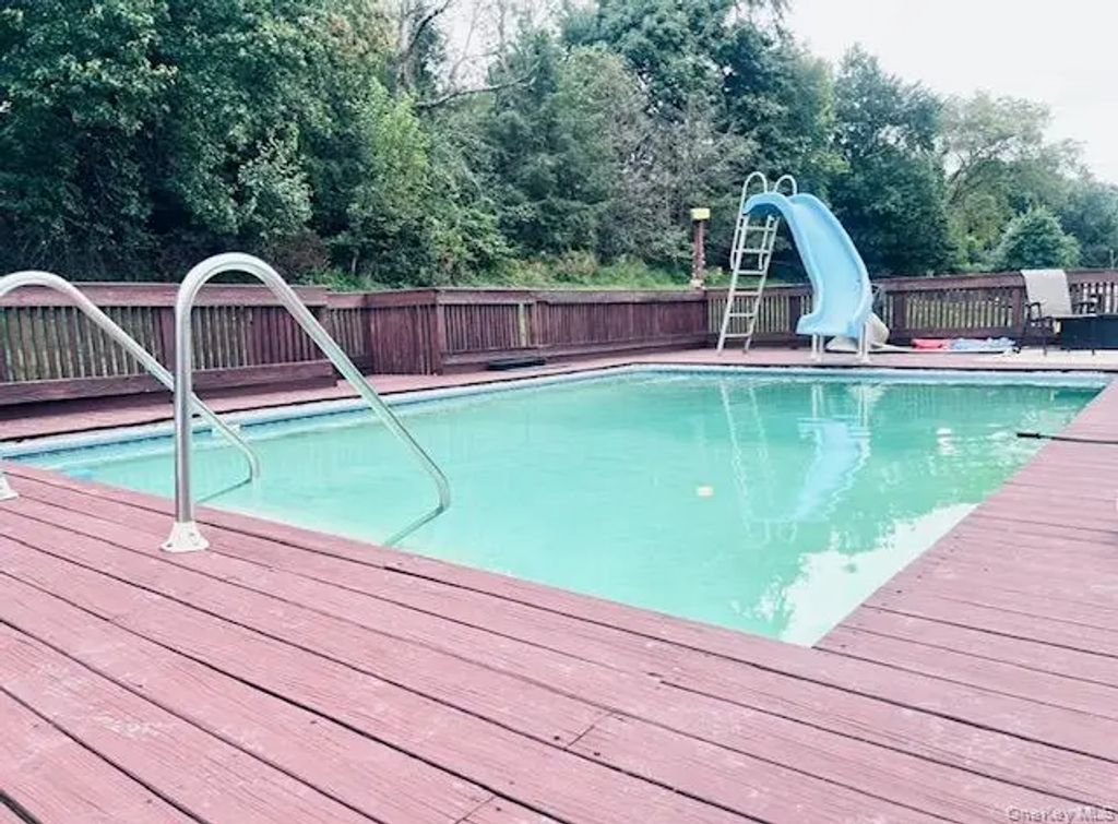 5 Verplanck Avenue, Hopewell Junction