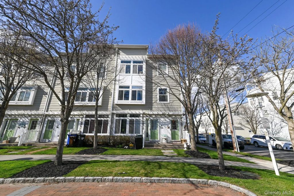 7704 Aquatic Drive, Arverne