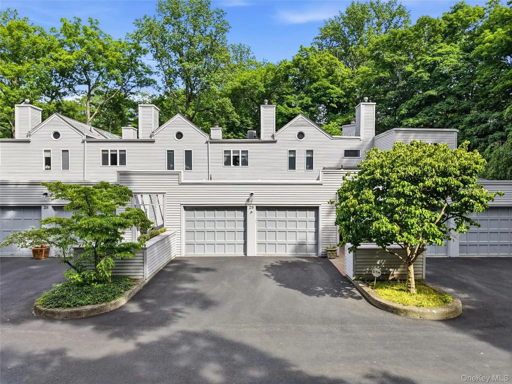 29 Beechwood Way, Briarcliff Manor