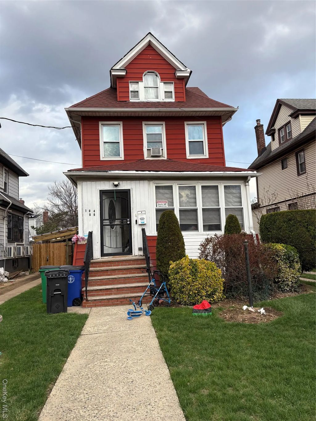10409 189th Street, Saint Albans