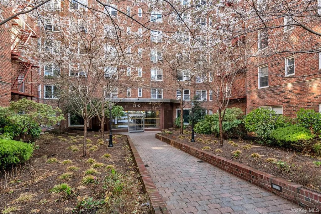 79-10 34th Avenue # 7w, Jackson Heights