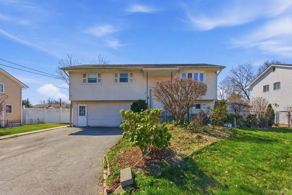 106 Bergold Street, Brentwood