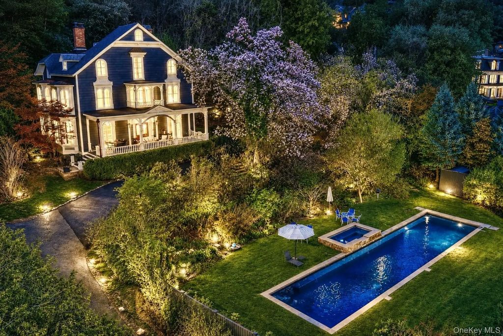 216-217 River Road, Nyack