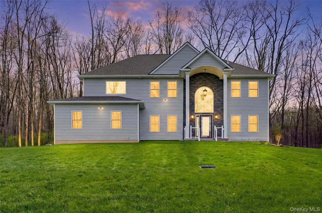 1575 Route 17a, Warwick