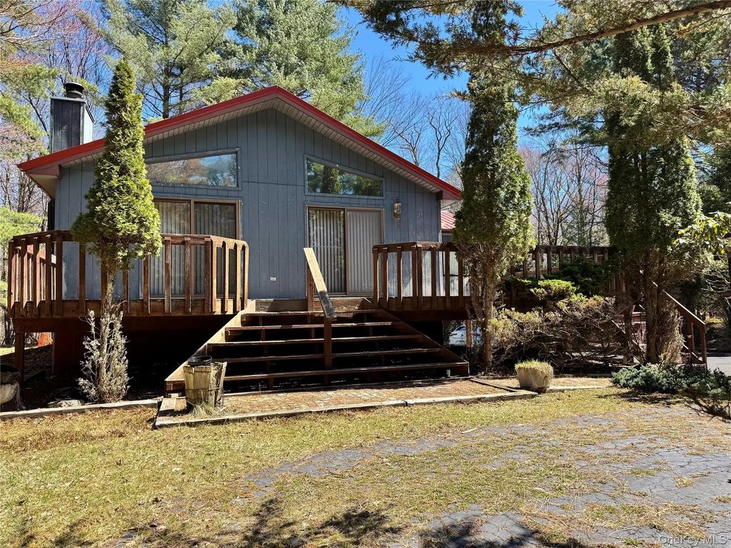 27 Gina Lane, Smallwood