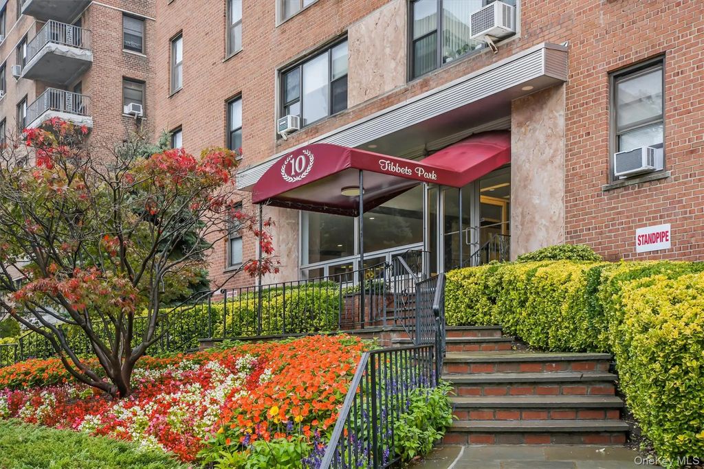 10 N Broadway # 1k, White Plains
