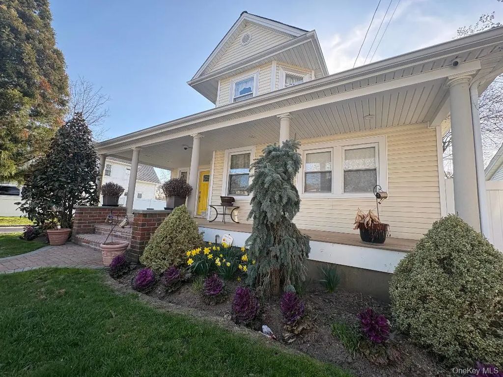 25 Rutland Road, Freeport