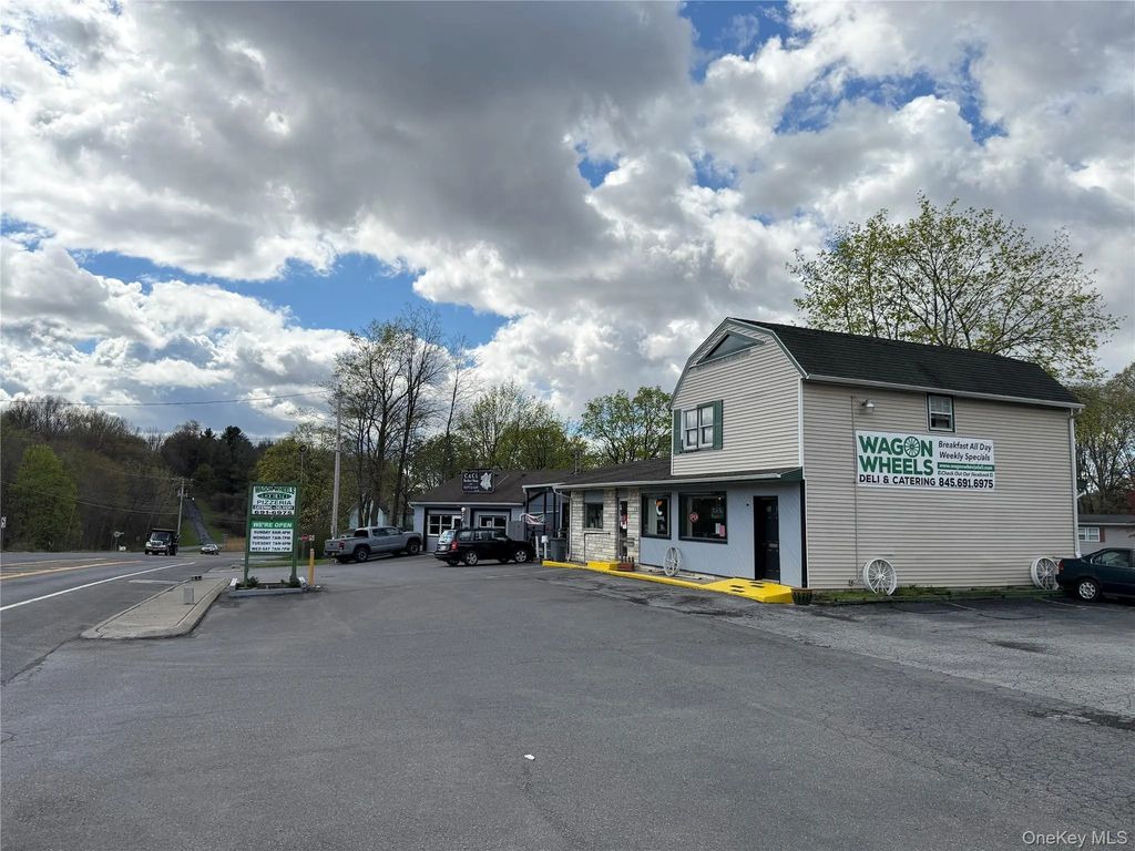 3743 Route 9w # 3739, Highland