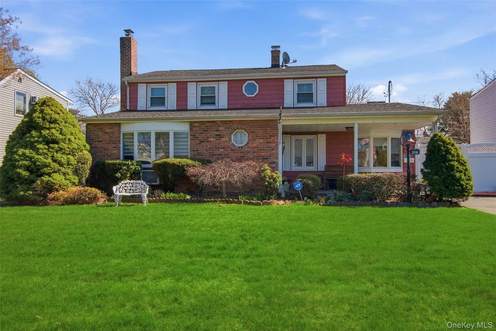 268 Curtis Avenue, Carle Place