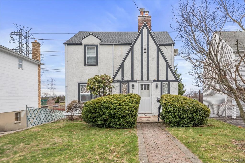 61 Roundhill Drive, Yonkers