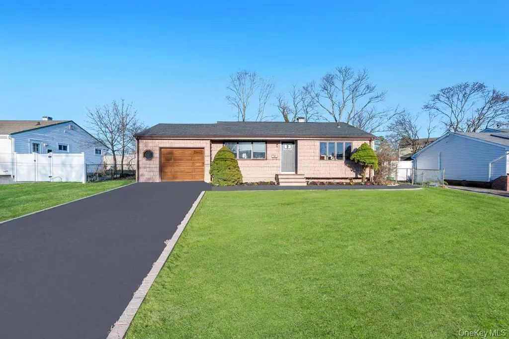 167 Westwood Drive, Brentwood