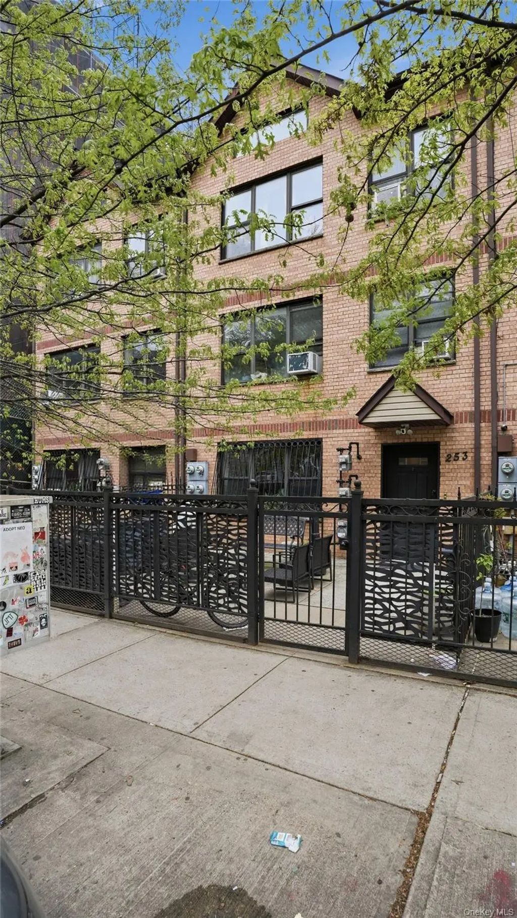 253 Cornelia Street, Brooklyn
