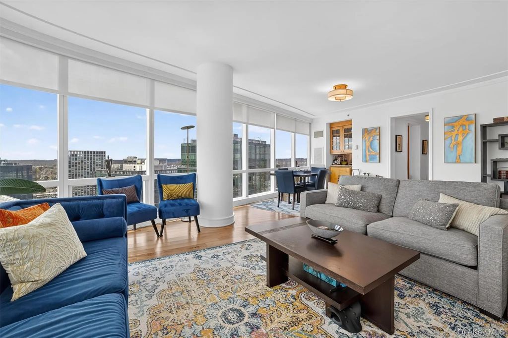 5 Renaissance Square # 26e, White Plains