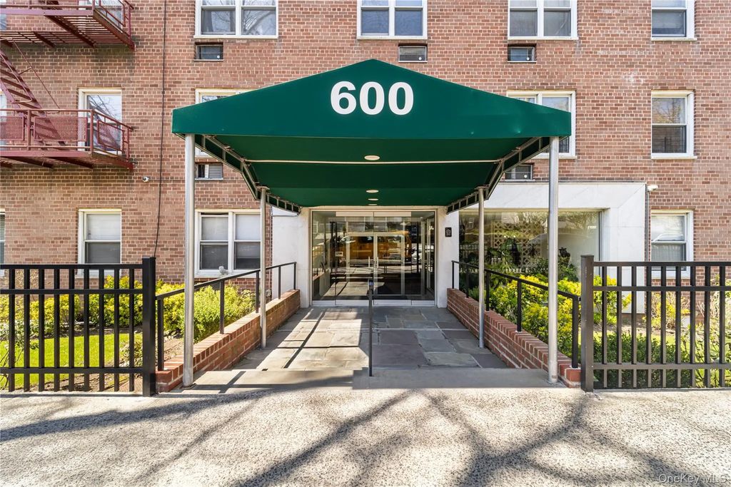 600 Locust Street # 3g, Mount Vernon