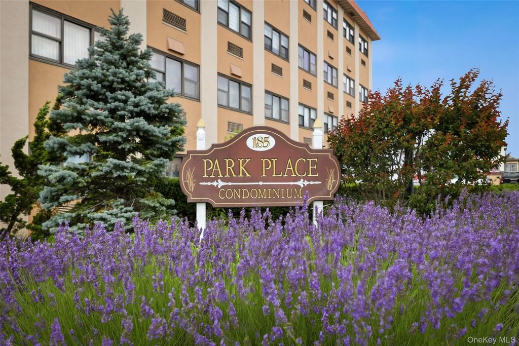 185 W Park Avenue # 406, Long Beach