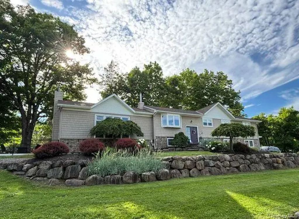 2 Emily Lane, Stony Point